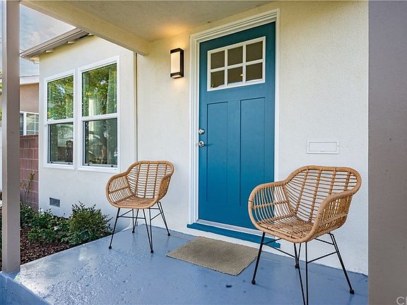 4th image of 16825 La Salle Ave