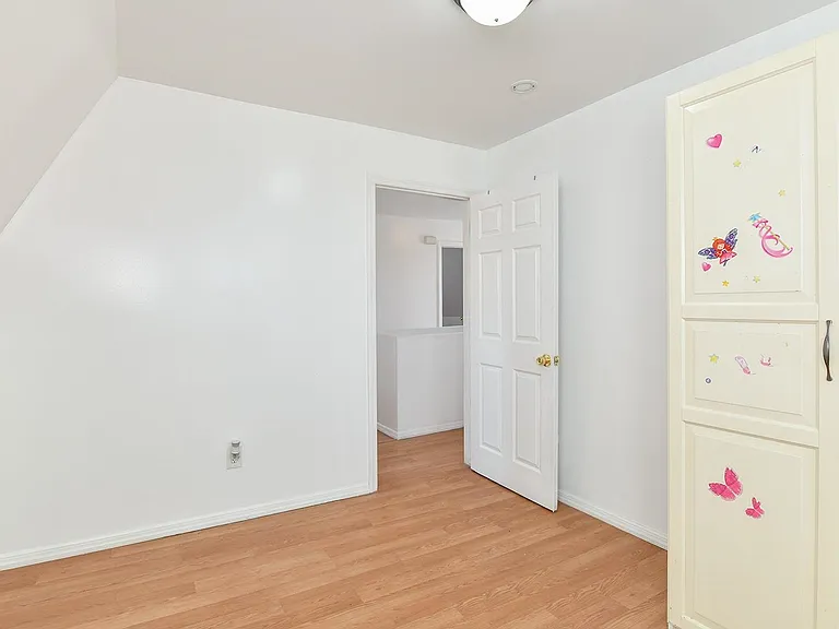 3709 Kennedy Blvd #4 — Photo 11