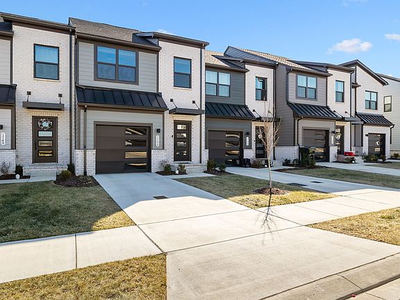 2nd image of 1136 Riverbrook Dr Lot 326
