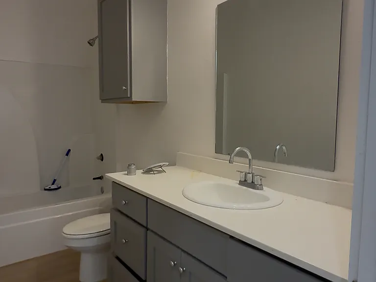 5708 Kemper St #1 — Photo 9
