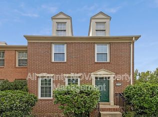 208 Ellsworth St, Alexandria, VA 22314
