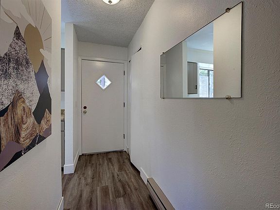 4th image of 31785 Griffin Dr