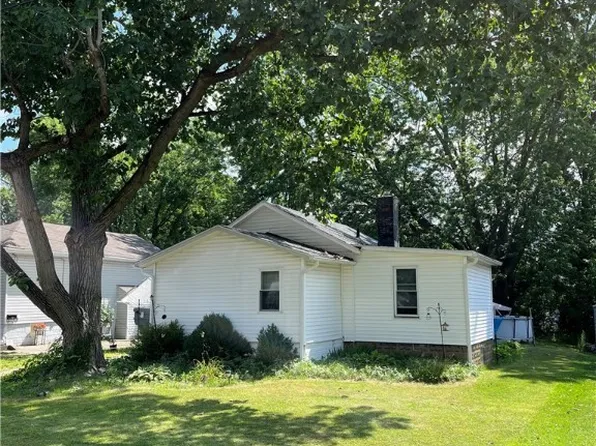 228 Wrexham Ave SW, Massillon, OH 44646