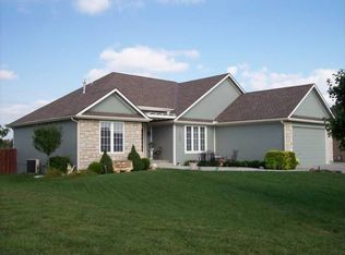 1303 Thomas Dr, Louisburg, KS 66053