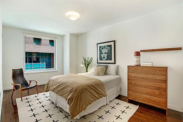 Sold by Corcoran | media 4