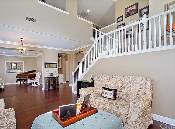 5th image of 23281 Single Oak Way