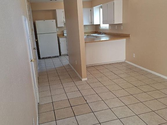 2nd image of 10781 Vista Del Sol Dr #C