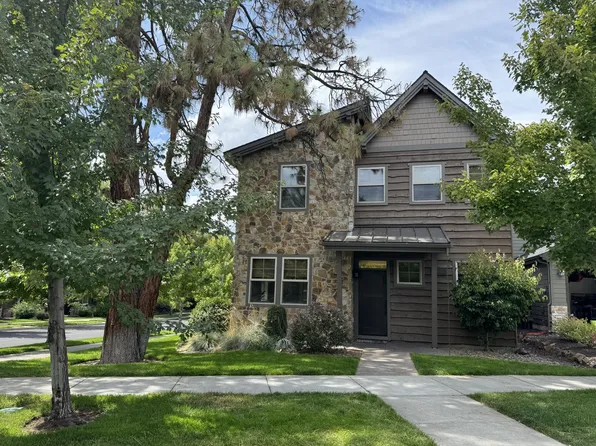19614 Harvard Pl, Bend, OR 97702