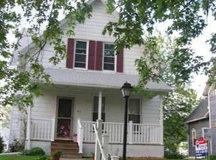 911 14th Ave, Moline, IL