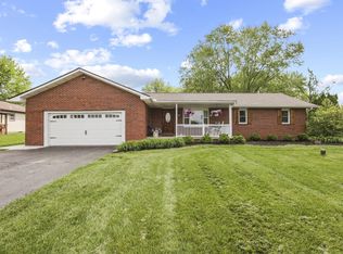 4017 Dixon Rd SW, Pataskala, OH 43062