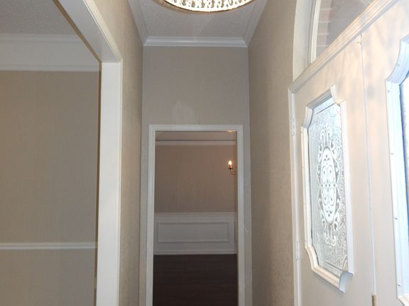 3rd image of 3505 Summerdale Dr
