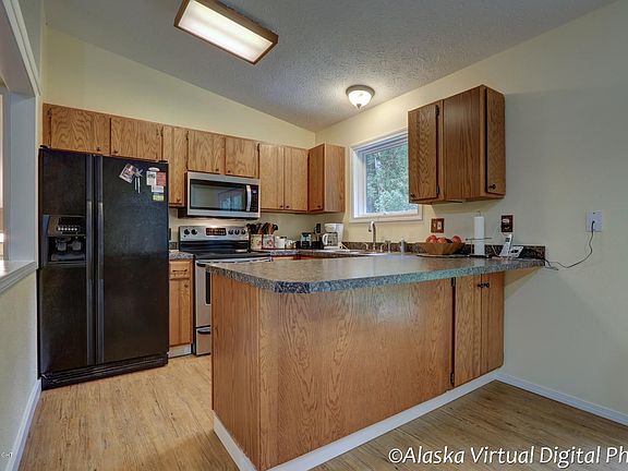 3rd image of 4040 S Discovery Bay Dr