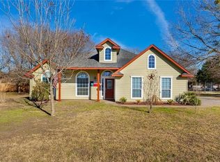 117 Pahoa Ln, Bastrop, TX 78602