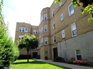 6511 N Mozart St #2A, Chicago, IL 60645