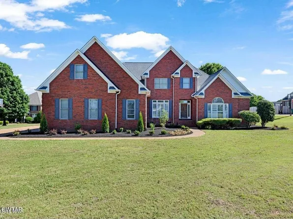 8 Prestwick Dr, Jackson, TN 38305