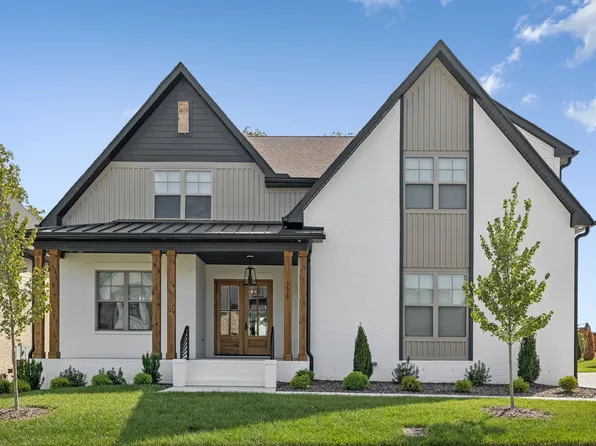 5615 Eaglemont Dr, Murfreesboro, TN 37129