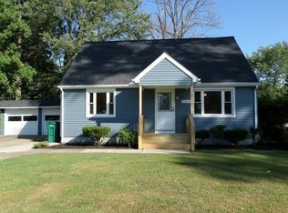 5507 E Lake Rd, Erie, PA 16511