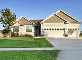 3463 NW 164th St, Clive, IA 50325