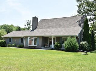 N55W28983 County Road K, Hartland, WI