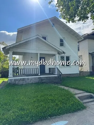 2817 Central Dr Photo 1