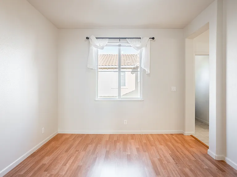 1865 Garzoni Pl — Photo 10