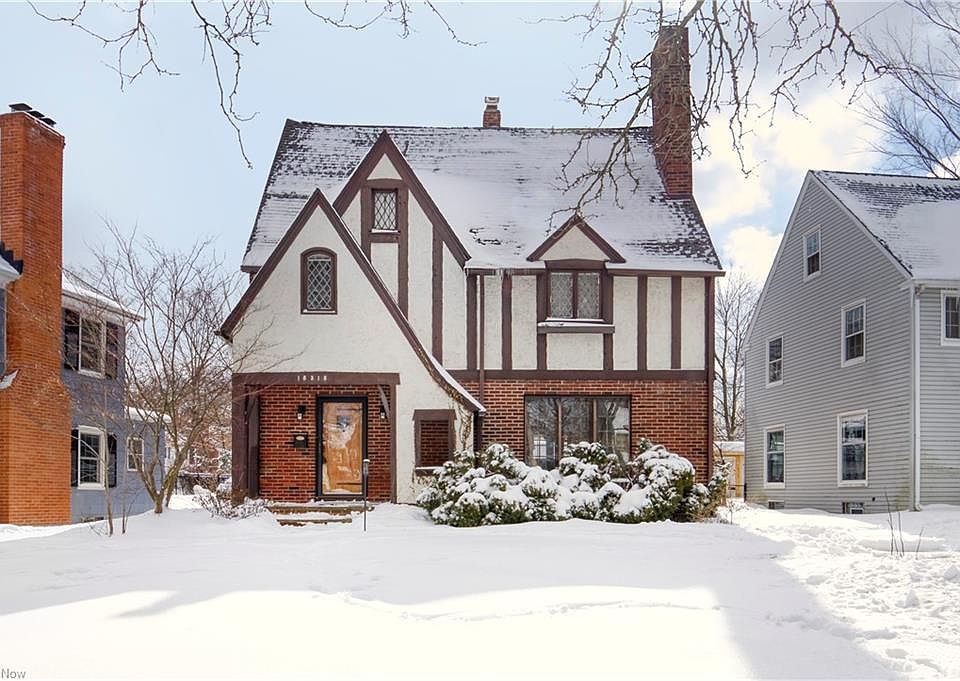 1st image of 18318 Lomond Blvd