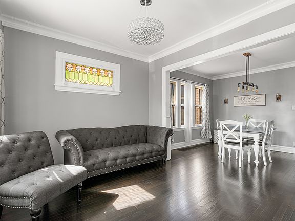 4th image of 1912 S 55th Ct