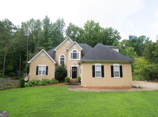 95 Crescent Cir, Newnan, GA 30265