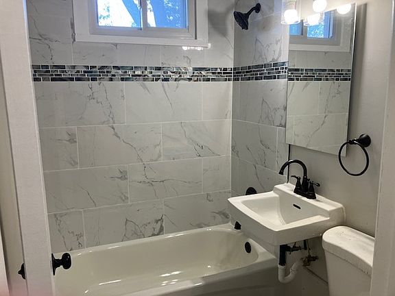 4th image of 6803-6805 Schneider Ave #7