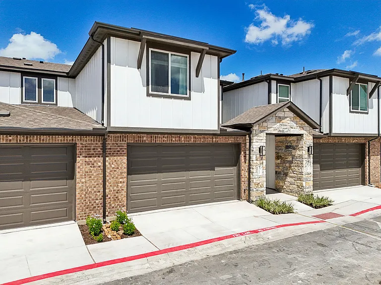 BB Living Sweetwater Crossing — Photo 9