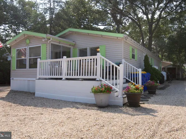 34954 Holly Dr #E-14, Lewes, DE 19958