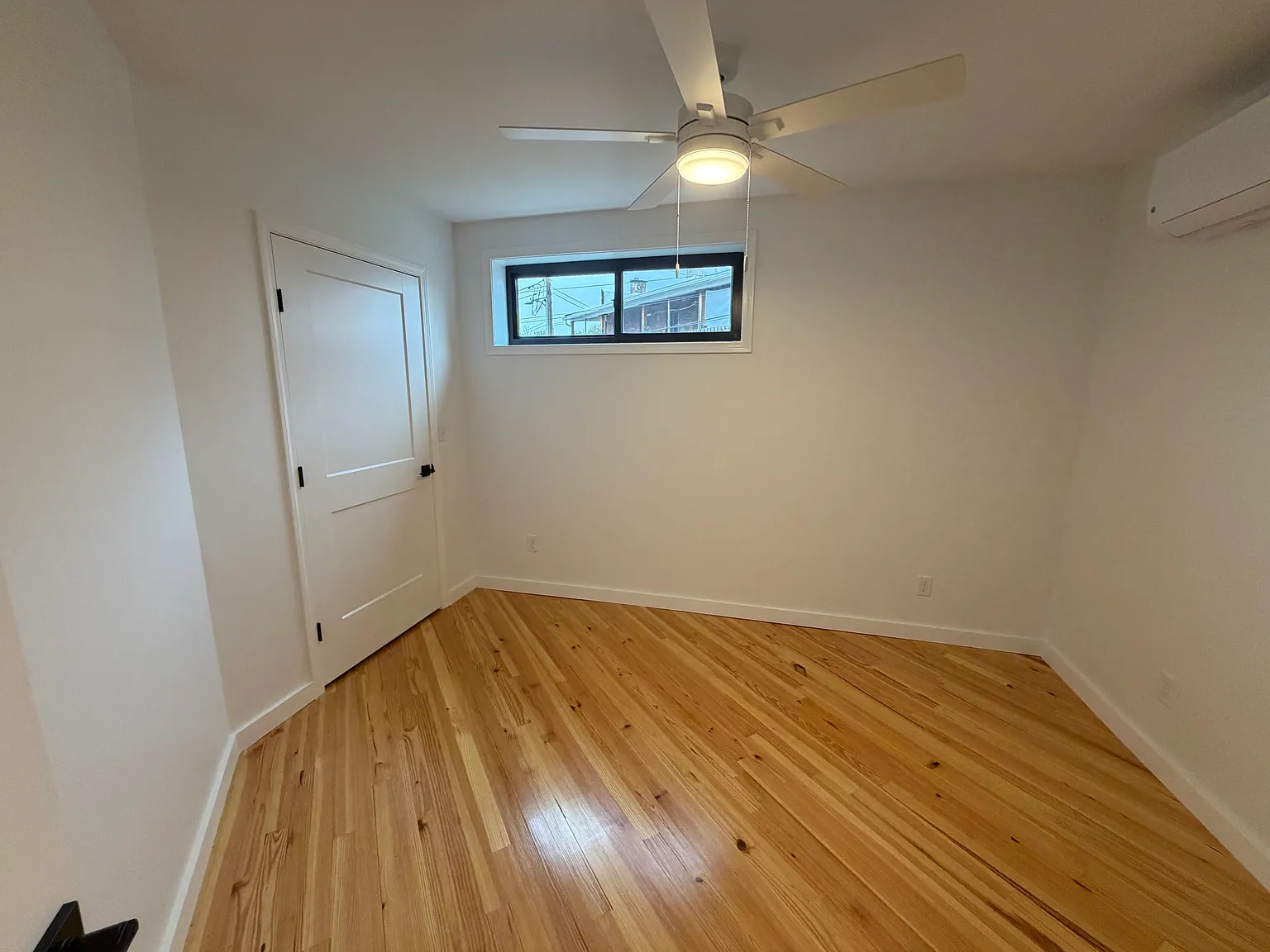 252 Main St — Photo 4