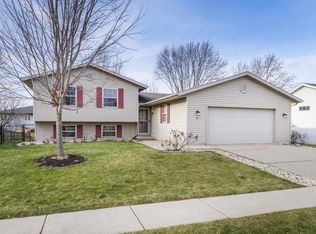 315 Sugar Ave, Belleville, WI 53508