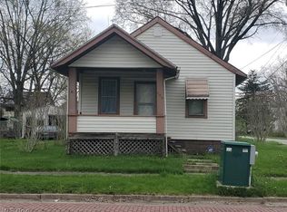 404 York Ave NW, Warren, OH 44485