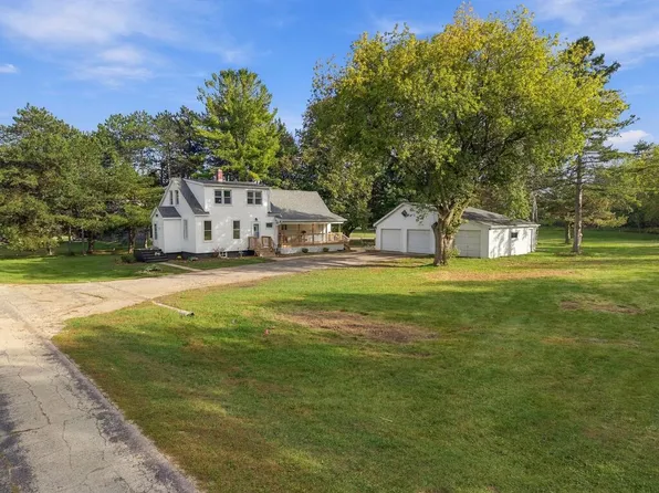 6413 W Duluth Pl, Sturgeon Bay, WI 54235