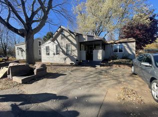 6 Pleasant St, East Windsor, CT 06088