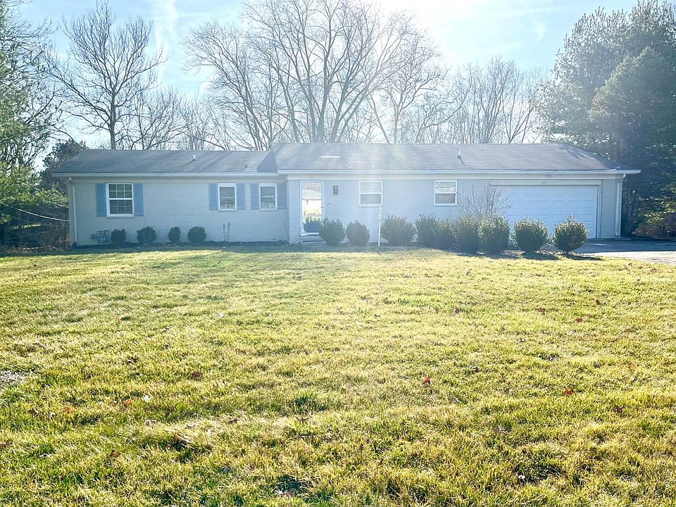 Welcome home! Large, peaceful yard; privacy from neighbors.