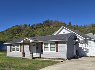 604 Pemberton Ave, Chesapeake, OH 45619
