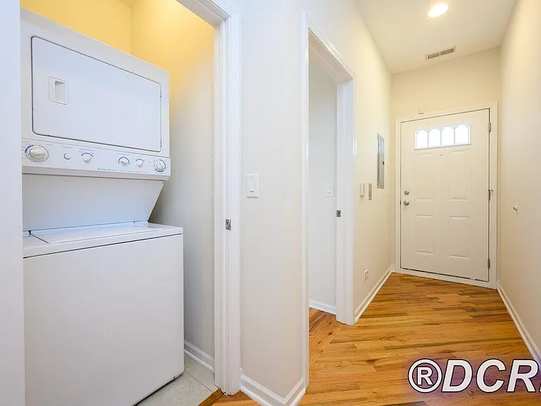 7024 N Ridge Blvd #2S — Photo 9