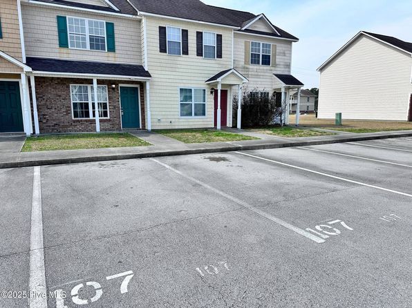 107 Bridgewood Drive, Jacksonville, NC 28546
