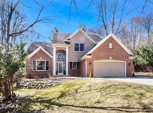 6086 Taggers Trl, Richland, MI 49083