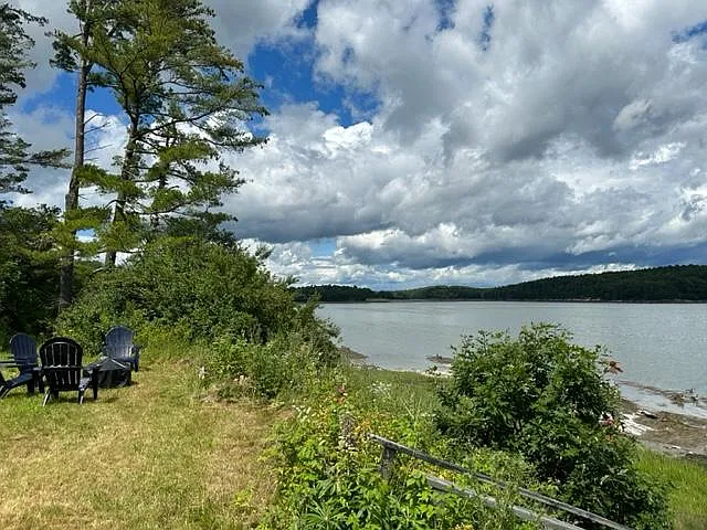 2 bed, 800 sqft, $1,600 — Photo 2