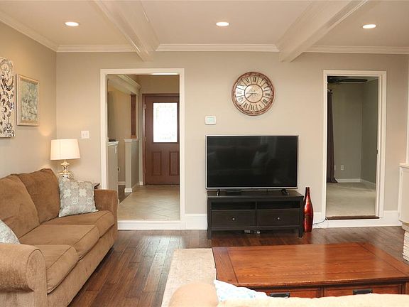 4th image of 804 Brim Ct