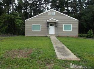 505A Ijams St, Fayetteville, NC 28301