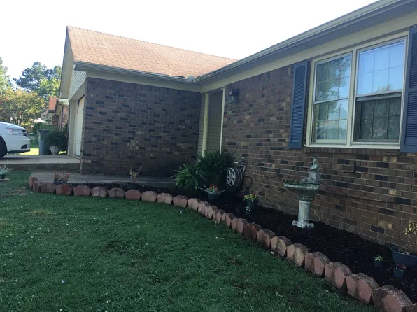 1214 Ridge Dr, Killen, AL 35645