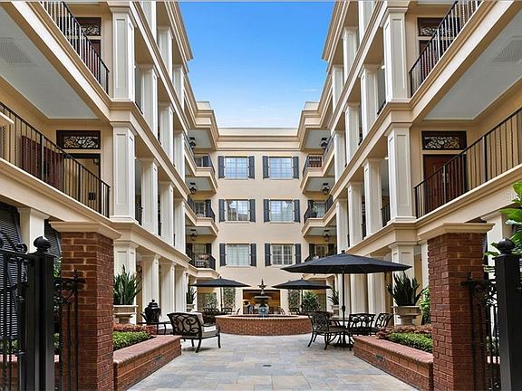 3rd image of 140 E Morse Blvd APT L