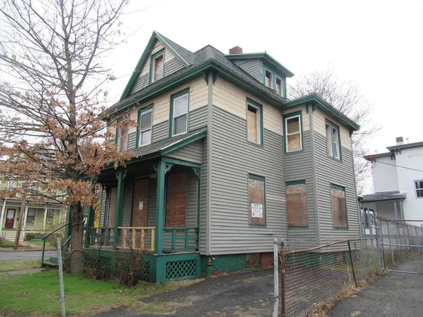 123 Bay St, Springfield, MA 01109