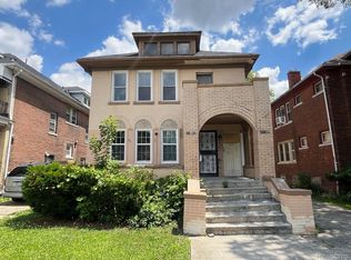 15082 Petoskey Ave, Detroit, MI 48238