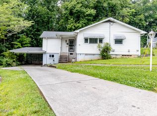 403 New York Ave, Oak Ridge, TN 37830