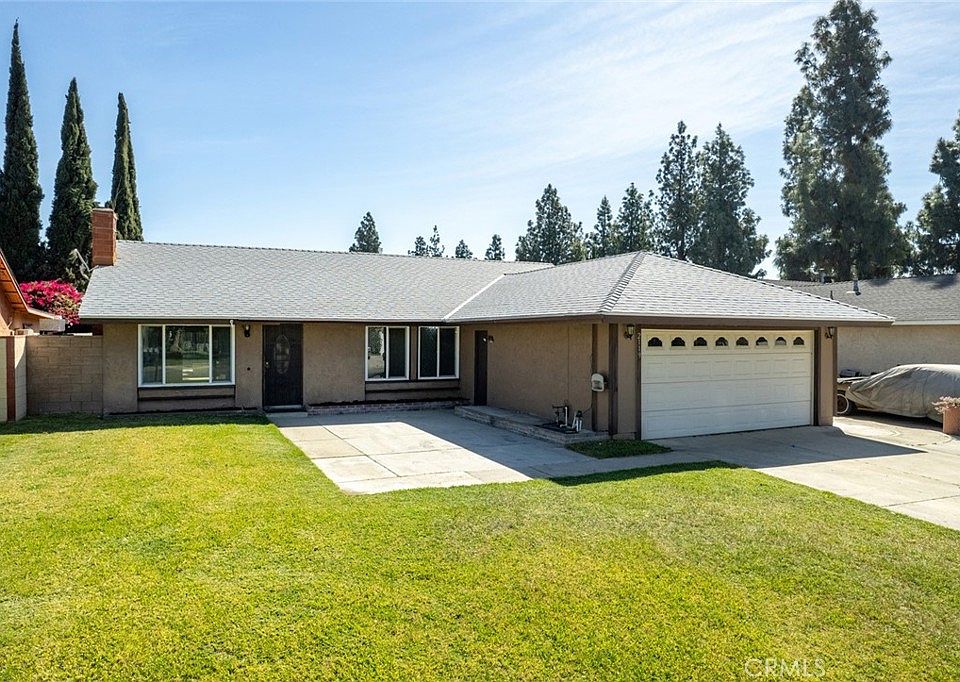 1st image of 2119 S Phoenix Pl